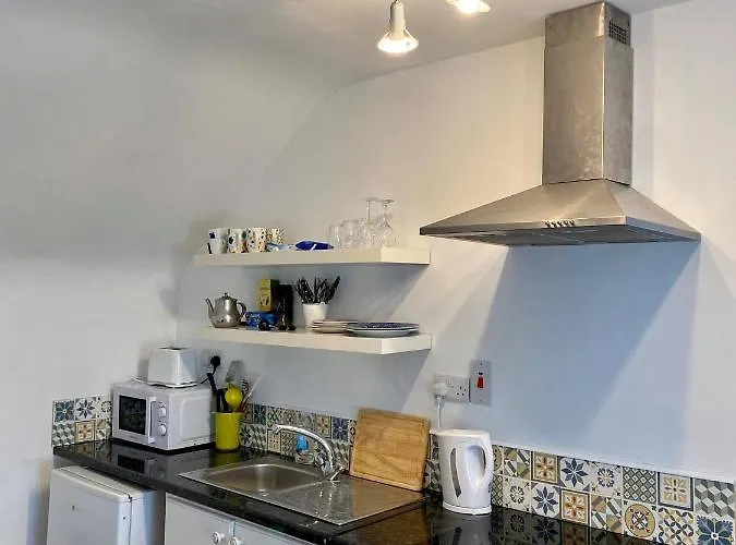 1 Camp Street Bed & Breakfast 3*